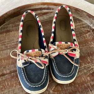 Sherry Boat Shoes, Navy either red and white trim